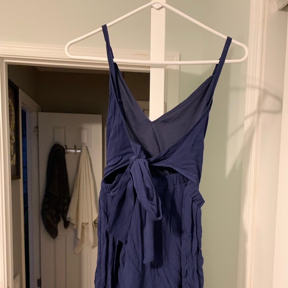 Causal dress